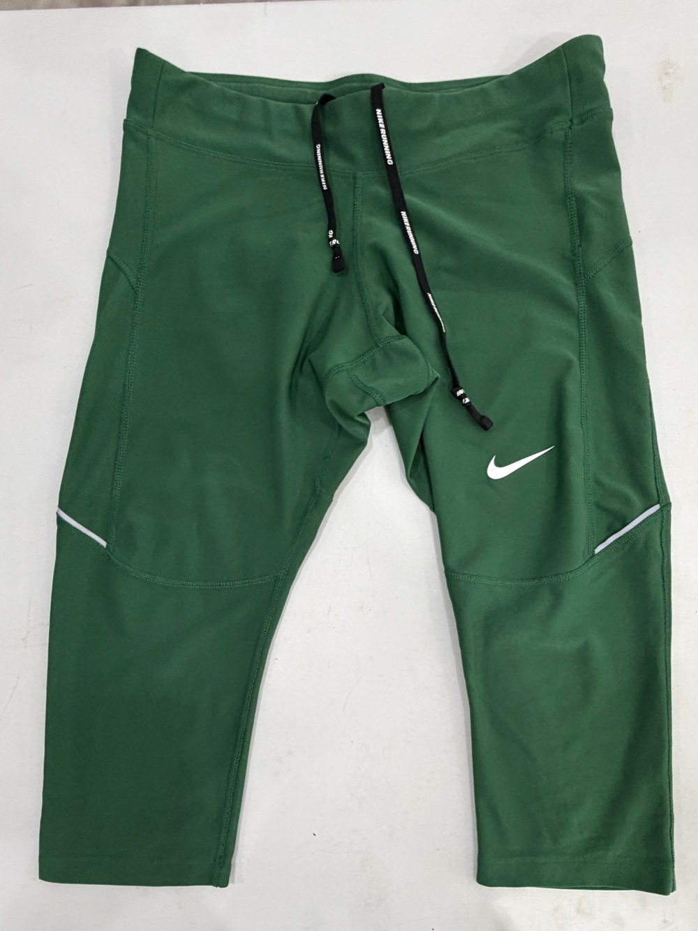 Nike Green Women's Dri-FIT Cropped Athletic Leggings